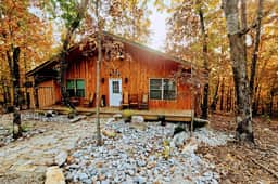 Secluded Ozark Cabin – 45 acres - Hideaway Cabin - Image 2