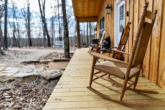 Secluded Ozark Cabin – 45 acres - Hideaway Cabin - Image 4